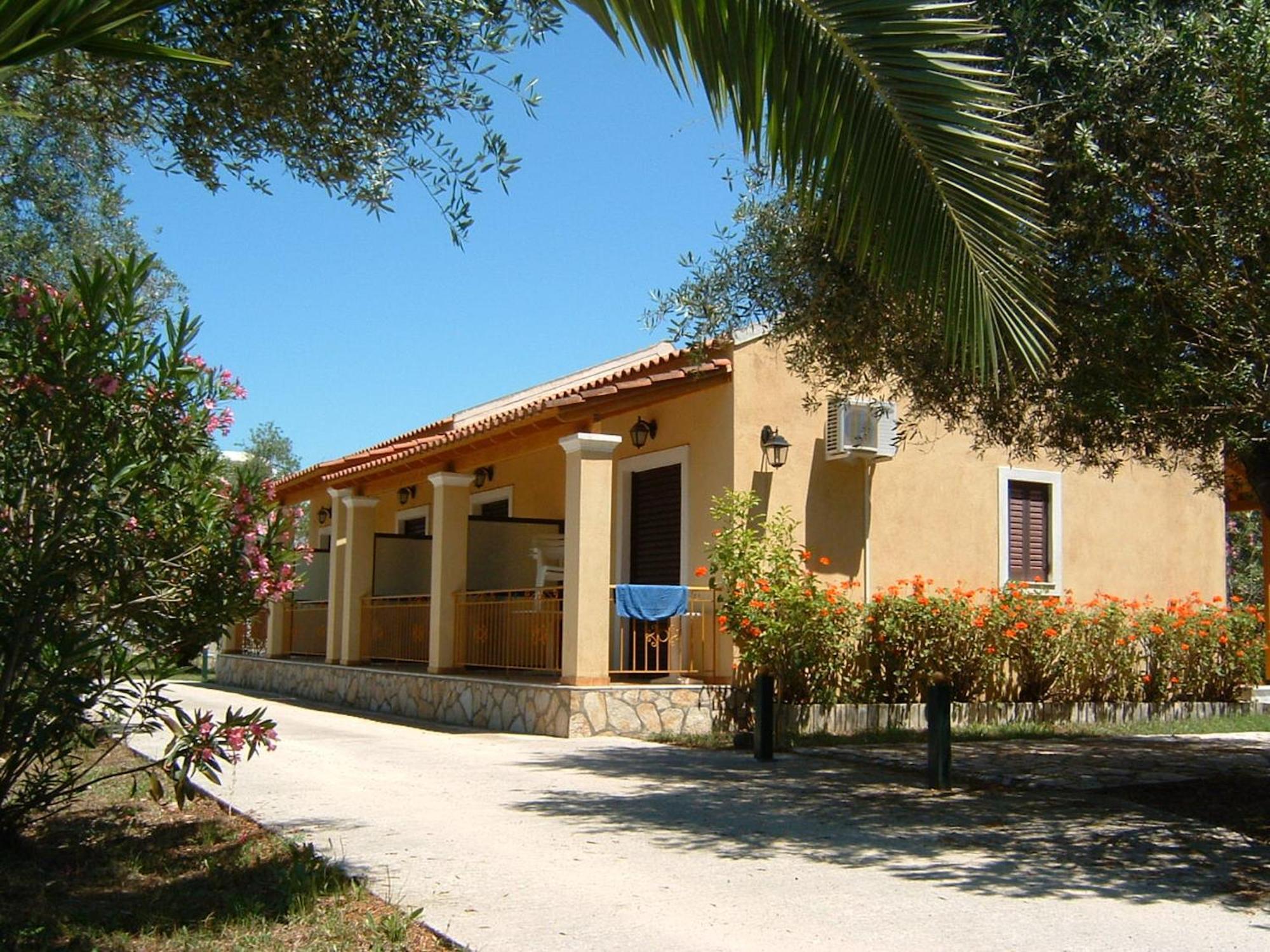 Irini Apartments And Studios 카보스 외부 사진