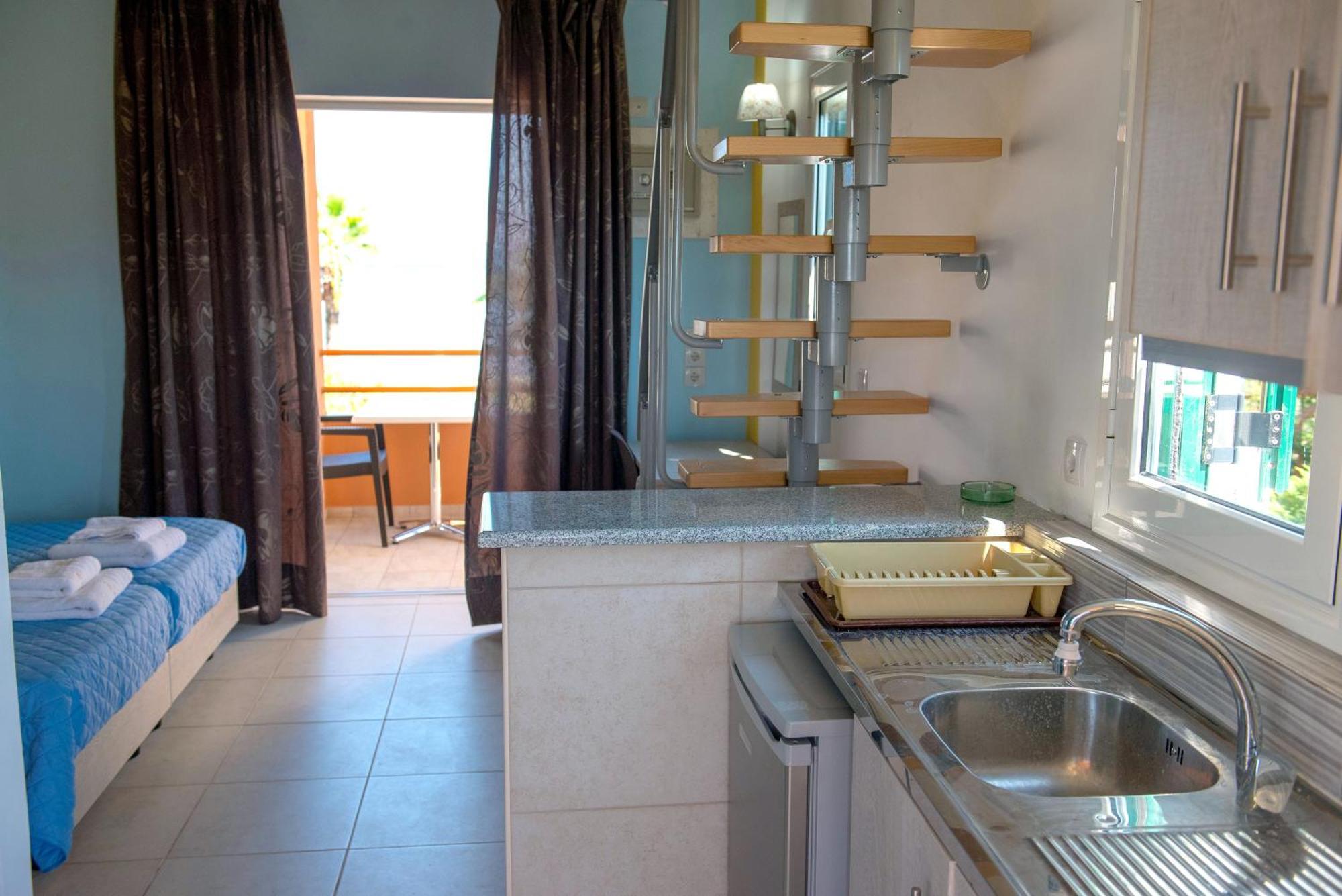 Irini Apartments And Studios 카보스 외부 사진